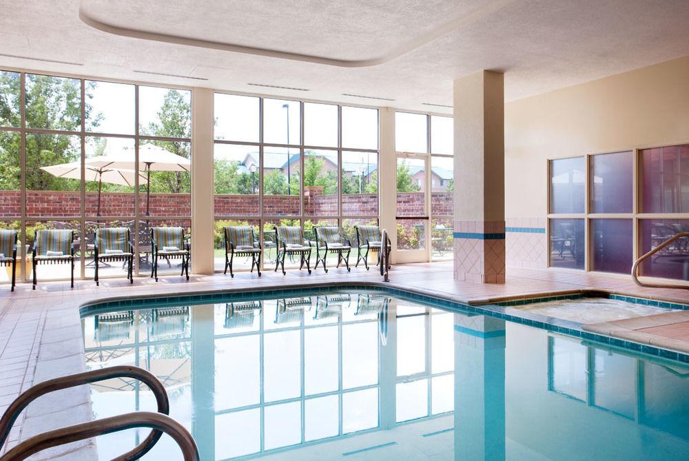 Courtyard By Marriott Denver Airport Exterior foto